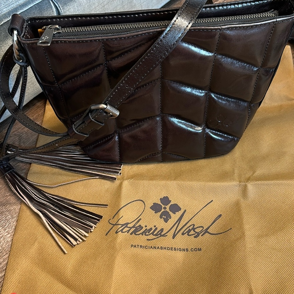 Patricia Nash Voletta Dark Brown/Black Quilted Leather Crossbody Bag - EUC
